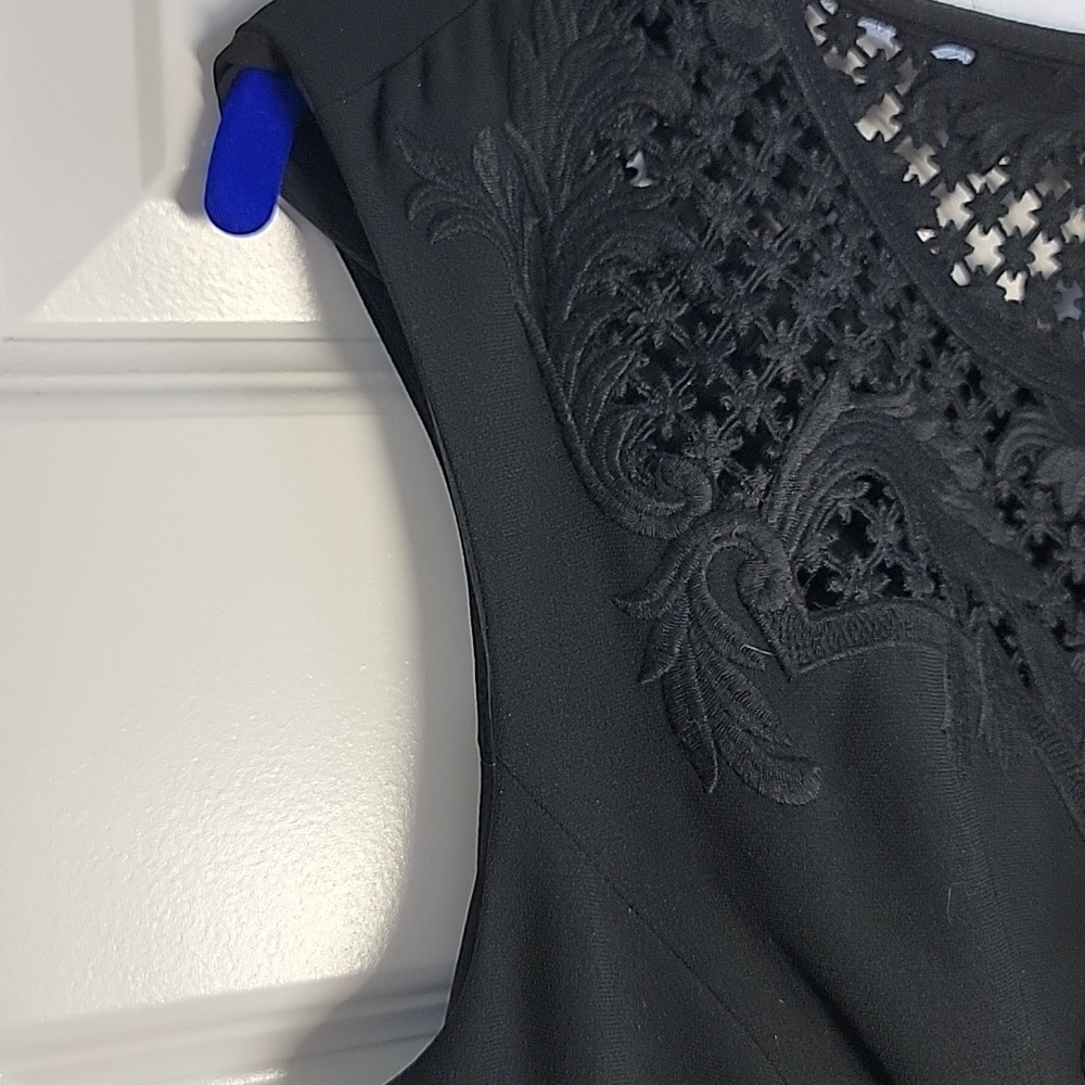 ETCETERA BLACK LACE EMBROIDERED SHEATH DRESS SZ 12 - Picture 4 of 10